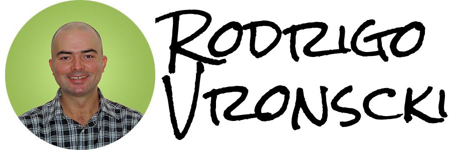 Rodrigo Vronscki's logo for his digital marketing service, including his picture with a green round background and his name